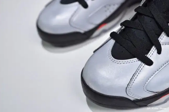 1st Kicks JSP Jordan CI4072-001 6 3M Infrared Air Reflective 0523